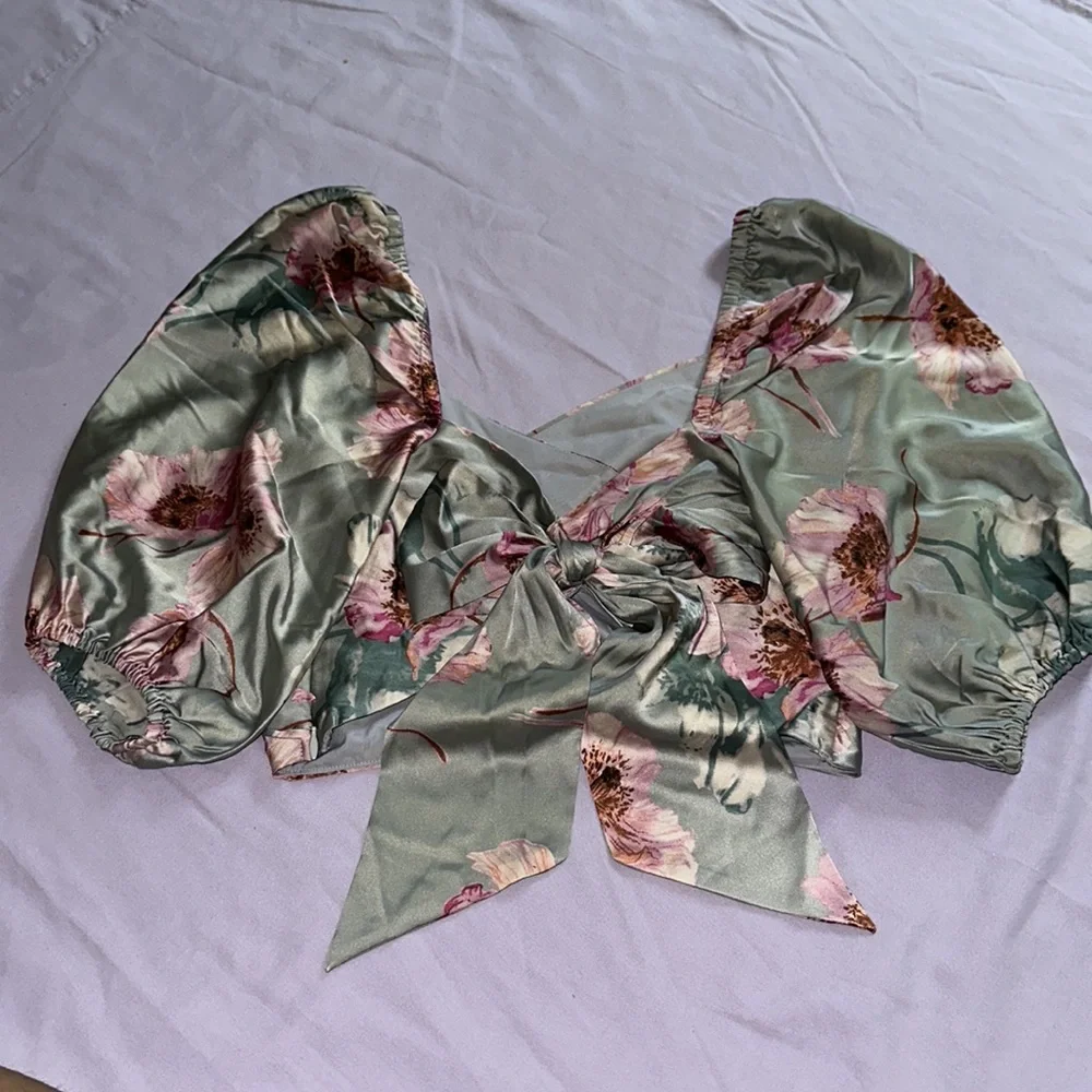 Express top - Picture 2 of 2